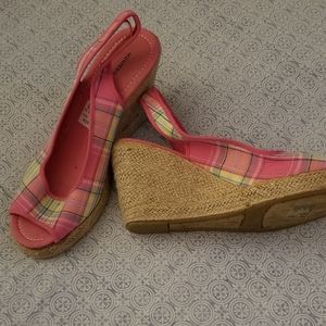 Fun n colorful espadrilles